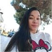  Responsable, dinámica, organizada, amigable, soy una persona muy sencilla.