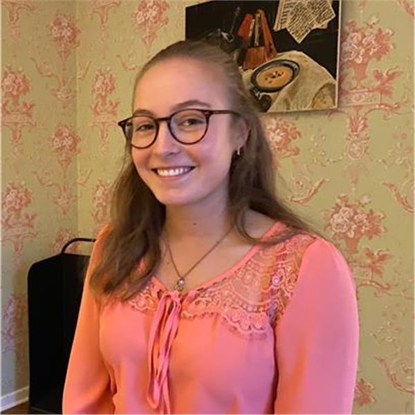 Mathe Nachhilfe Mit Sportbegeisterung Und Musiktalent Antonia mathe-nachhilfe-mit-sportbegeisterung-und-musiktalent-antonia