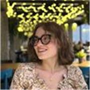 Se sei alla ricerca di un insegnante competente, precisa e organizzata faccio al caso tuo. 