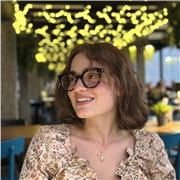 Se sei alla ricerca di un insegnante competente, precisa e organizzata faccio al caso tuo.