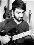 Profesor con mas de 10 años de estudios musicales tanto en conservatorio como en clases privadas y cursos, imparte clases de guitarra electrica, armonía moderna,lenguaje musical, improvisación (jazz, blues)