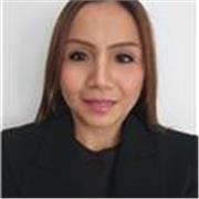 I’m an experienced and enthusiastic early childhood teacher based in Barcelona. I work with children aged 5 to 7, helping them bui