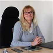 Diplômée d'un Master 2 en management et gestion des établissements sanitaires sociaux et médico-sociaux à l'IMPGT  d'Aix en Provence, je vous propose un soutien scolaire dans ce domaine