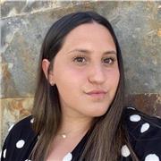 Clases de inglés, me llamo Paula y tengo el First Certificate in Ingles por Cambridge, y tengo muchas ganas de dar clases, ayudarles a mejorar su inglés y a aprobar y superar esa asignatura pendiente