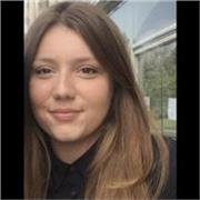 Juriste en cabinet d’avocats. Major de promotion du Master 2 Droit de la construction, immobilier et urbanisme. Diplômée du Master