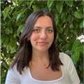 İlkokul ve ortaokul öğrencilerine matematiği anlaşılır ve pratik yöntemlerle anlatmayı seven, sabırlı ve disiplinli biriyim.