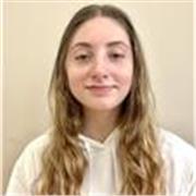 Tengo el título C1 de Inglés y busco impartir clases de inglés. A parte de inglés, también doy clases de otras asignaturas