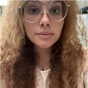 Diplomata, attualmente studio scienze politiche a Bologna. Offro lezioni private per studenti delle medie e delle superiori.