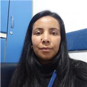 Profesora licenciada en pedagogía infantil apoya, guía y motiva, refuerzos escolares en básica primaria