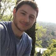 Insegnante madrelingua Londinese con 3 anni di esperienza. Dimmi di cos'hai bisogno e ti aiuterò a raggiungere il tuo obbiettivo!