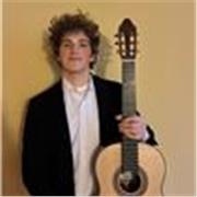 Offro lezioni di chitarra per principianti e semi-principianti.