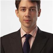 Expert law tutor and practicing solicitor with over 8 years of experience