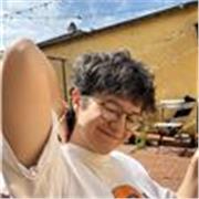 Laureata in Lettere Moderne a Bologna offre ripetizioni online di latino, latino, greco, storia e filosofia personalizzate