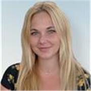 Studentessa di legge ed economia offe lezioni e aiuto compiti di inglese e italiano per bambini e ragazzi ( fino alla seconda superiore circa)