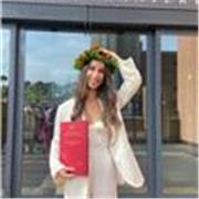 Laureata magistrale offre aiuto compiti per ragazzini di scuola elementare e media in materie umanistiche italiano, storia e geog