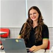 Professora de Redação | Foco no ENEM e melhoria rápida de nota