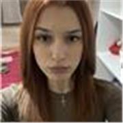 Studentessa universitaria diplomata al liceo linguistico, offro lezioni a bambini delle scuole elementari e medie