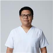 Docente de enfermería con experiencia en adultos y jóvenes