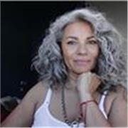 Lic. en Comunicación Social brinda clases para mejorar la expresión oral y escrita