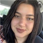 Estudiante universitaria de Filología Inglesa. 
Clases de inglés para niños desde infantil/primaria hasta bachiller, así como clases de preparación y/o repaso de exámenes.