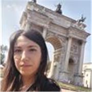 Diplomata liceo linguistico offre ripetizioni di francese