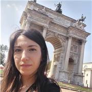 Diplomata liceo linguistico offre ripetizioni di francese