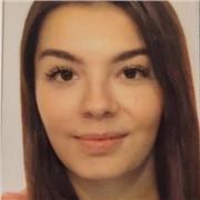Laureanda in conservatorio offre lezioni di pianoforte