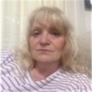 Profesor de Ingles enseña a todas las edades