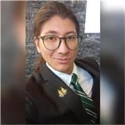 Profesor de reforzamiento en inglés especializado en gramática y clases para adultos