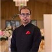 English Tutor, who teaches students across all ages 