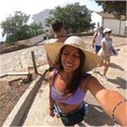 Ragazza sudamericana laureata in Scienze Dell'Educazione presso l'Università Degli Studi Di Verona, bilingue, spagnolo e italiano, offre ripetizioni a distanza o in presenza, in tutta la provincia di Brescia
