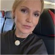 • Professeure d’anglais passionnée au service des élèves 