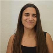 Soy bailarina y profesora de danza. Danza contemporánea y estilos urbanos como dancehall y comercial. Niveles básico e intermedio