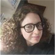 Impartisco lezioni di private inerenti ad argomenti di letteratura italiana.