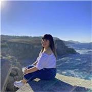 Doy clases particulares tanto presencial como online de inglés, lengua castellana y gallega, matemáticas, historia, ciencias…