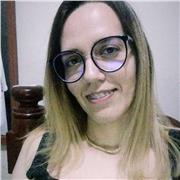 Dou aula de música, e área de saúde, aula de farmacologia