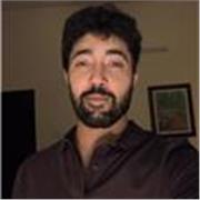 Passionate musician sharing knowledge through personalized guitar lessons.