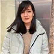 Profesora de educación infantil con mención en necesidades educativas especiales, da clases de apoyo a niños de primaria