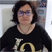 Licenciada en Antropología y Trabajo social y docente universitaria de Política social imparte clases de ciencias políticas 