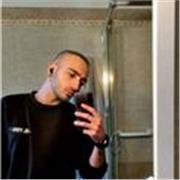 Offro lezioni private a bambin* o ragazz* grazie al livello raggiunto tramite i miei studi universitari e a 2 anni a Londra