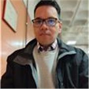 Profesor de física y matemáticas con experiencia y conocimientos.