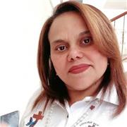 Profesora, responsable creativa y proactiva ofrece acompañamiento escolar
