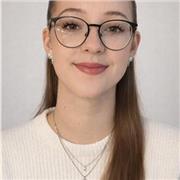 Motivierte Abiturientin ich gebe verständliche und erfolgreiche Nachhilfe in Mathematik bis zur 12 Klasse