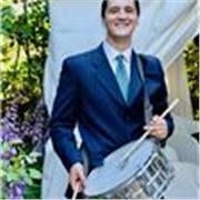 Batterista laureato in conservatorio e performer offre lezioni di batteria a domicilio per tutti i livelli (ALSO IN ENGLISH)