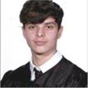 Estudiante de Ingeniería Informática de primer año, ofrece clases de matemáticas y física para alumnos de primaria, ESO y bach.