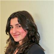 Diplomata al classico, studentessa di giurisprudenza, offro lezioni di letteratura italiana. Metodo chiaro, pratico e coinvolgente
