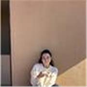 Soy una persona responsable, dedicada, atenta y paciente, me encantan los niños y tengo experiencia de apoyo escolar e idiomas