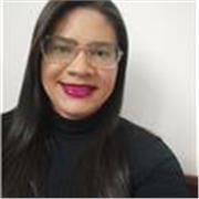 Professora de Português, com experiência em aulas onlines