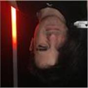 Adaptable en inglés y español. Que puedo enseñar lógica de programación en unreal usando blueprints y unity en c#