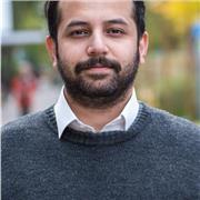 Masters student in UK ready to teach you English, willing to engage with students of all ages